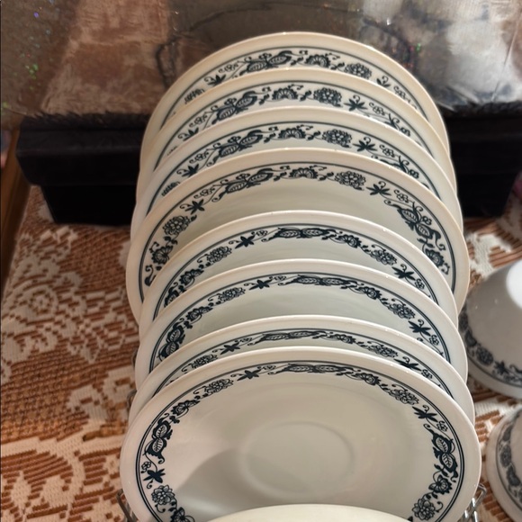 Corelle Blue and White Dinnerware Set for Elegant Dining - Picture 4 of 7